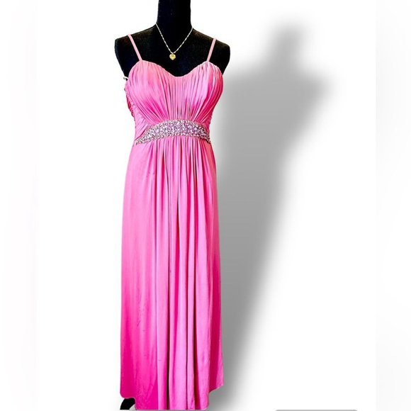 Pink Evening gown - Picture 1 of 2